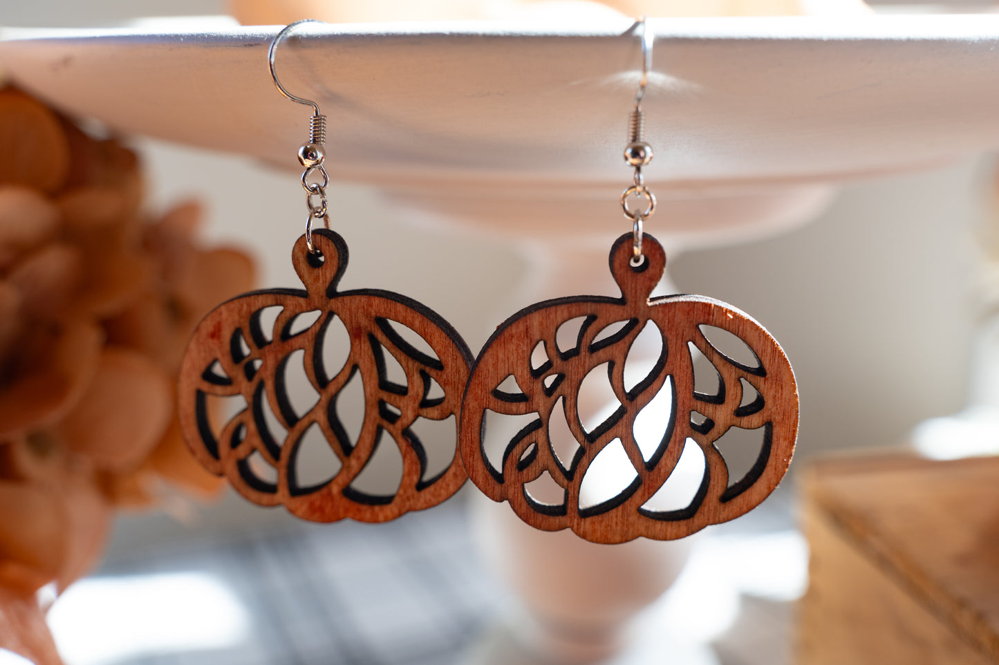 Wood fall earrings