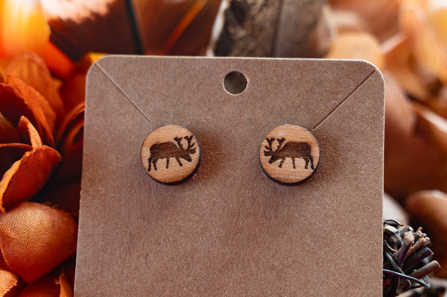 Wood engraved button earrings